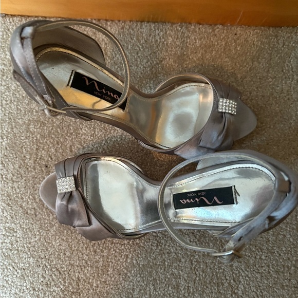 Nina New York Satin Open Toe Ankle Strap Rhinestone Ornament Heels - Picture 3 of 8